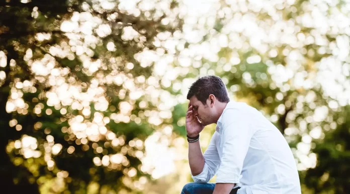 There’s a kind of stress our brains don’t notice – and it’s burning us out