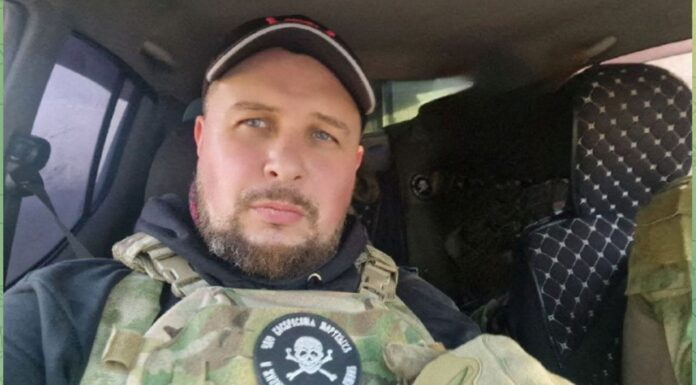 Russian blogger Vladlen Tatarsky killed in blast after ‘woman handed him exploding statuette’