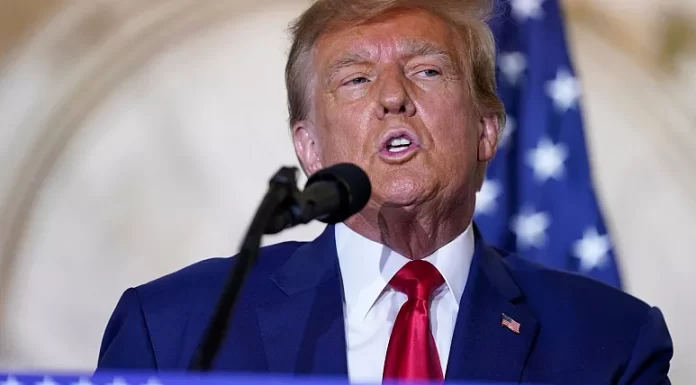FBI criticised over handling of Trump-Russia collusion investigation