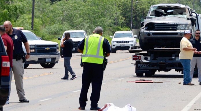 US: Driver in migrant center crash charged with manslaughter