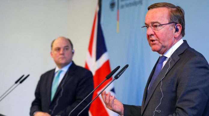 Germany and UK say US must decide on fighter jets to Ukraine