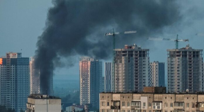 Ukraine updates: Falling missile debris causes fires in Kyiv