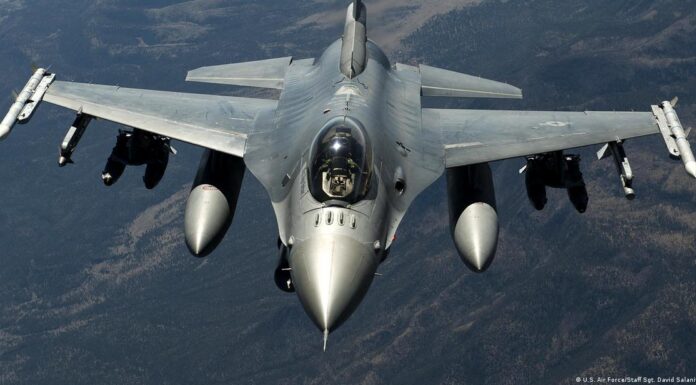 Ukraine updates: F-16 training begins in Poland, EU says