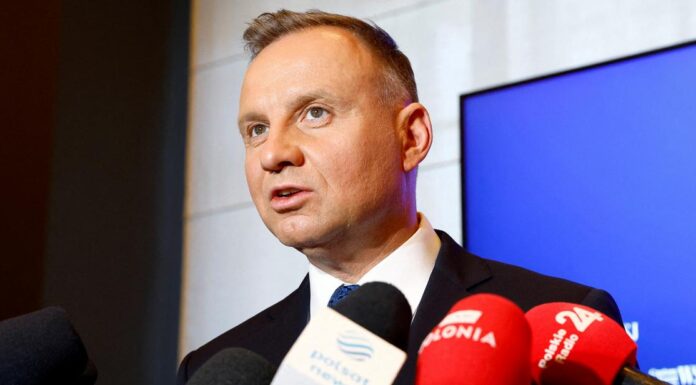 Poland’s Duda approves controversial Russian influence bill