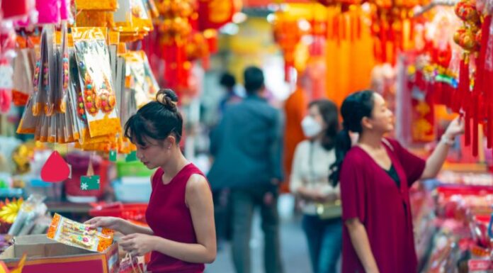 China Enjoys ‘Incremental Rebound’ in Consumer Spending
