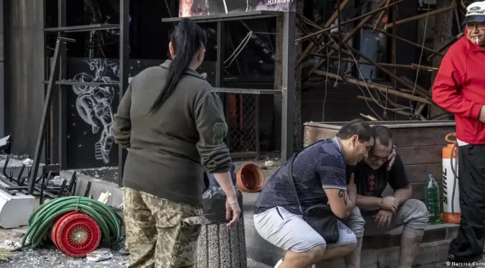 Ukraine updates: Kramatorsk attack death toll rises