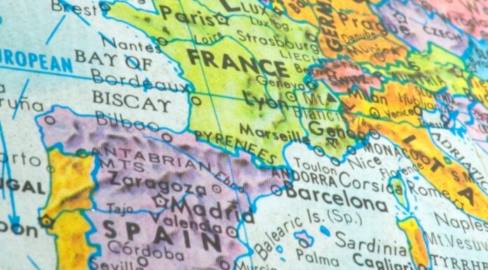 Modulr Expands Embedded Payments Offerings to France and Spain
