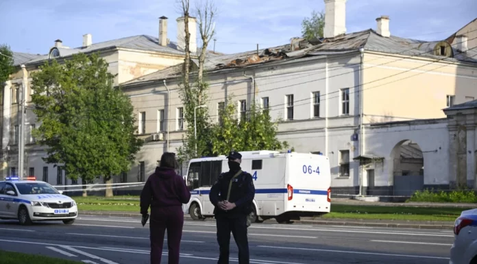 🔴 Live: Russia says it thwarted two drone attacks on buildings in Moscow
