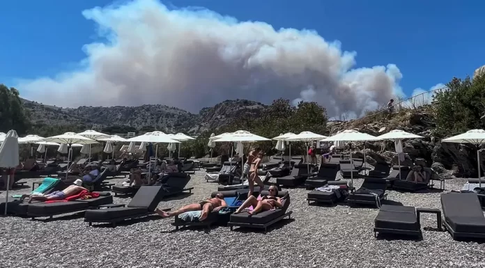 Greece faces longest heat wave on record