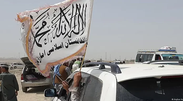 Pakistan warns Afghan Taliban against harboring militants