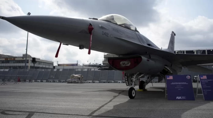 US to send F-16 fighter jets to Strait of Hormuz after Iran fires on oil tanker