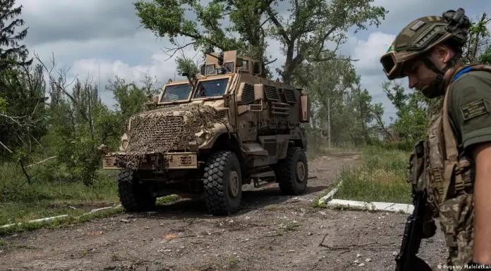 Ukraine: US says counteroffensive ‘advancing steadily’