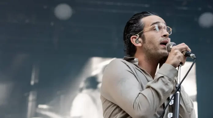 Malaysia: Music festival canceled over same-sex kiss onstage