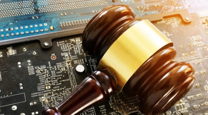 Report: New Crypto Ruling Complicates Ripple and Coinbase Cases