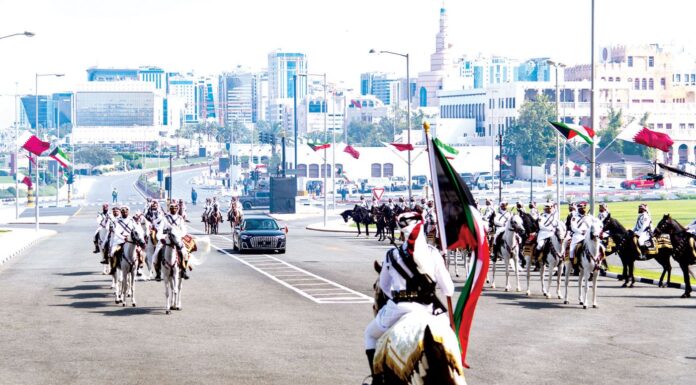 His Highness presented the future and deposits of the Emir of Kuwait