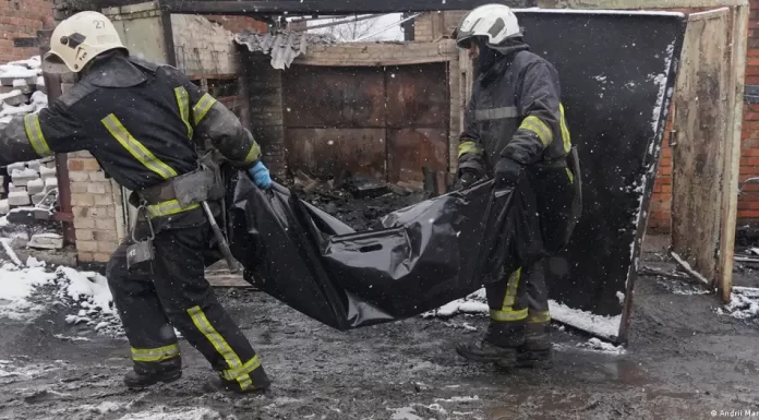 Ukraine updates: 7 killed in Russian drone strike on Kharkiv