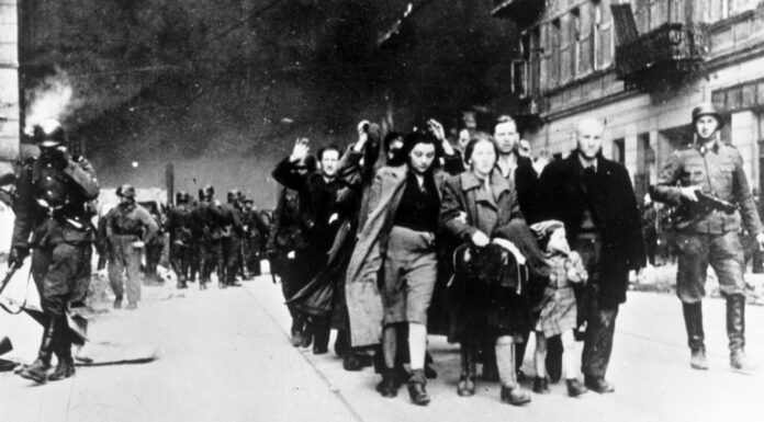 Poland abandons WWII compensation claim against Germany
