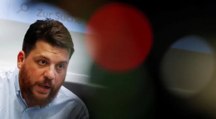 Navalny ally Leonid Volkov attacked outside home in Lithuania