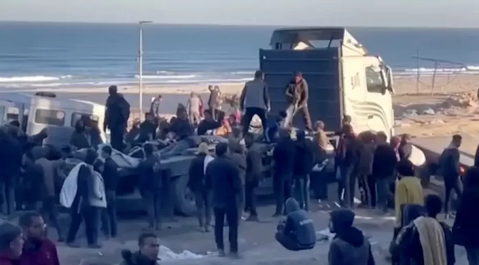 LIVE CONFLICTSISRAEL Israel-Hamas war: Dozens killed waiting for aid in Gaza
