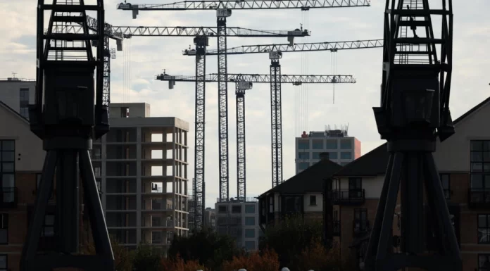 UN and France co-host forum in Paris to decarbonise construction sector