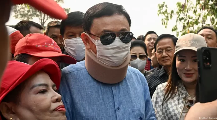 Thailand: Former PM Thaksin makes first public appearance