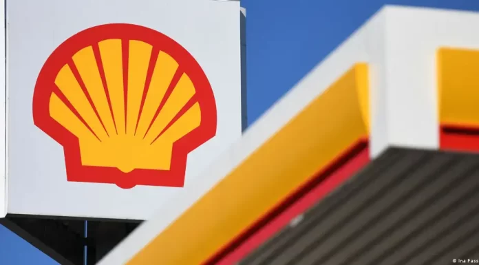 Shell weakens 2030 climate targets