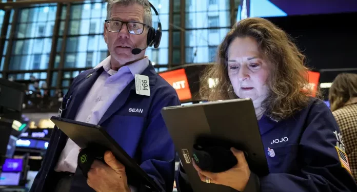 Stock futures fell after major averages clawed back some of this week’s losses: Live updates