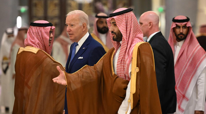 Gulf states urge US to stop ‘Israel’ from attacking Iranian oil sites